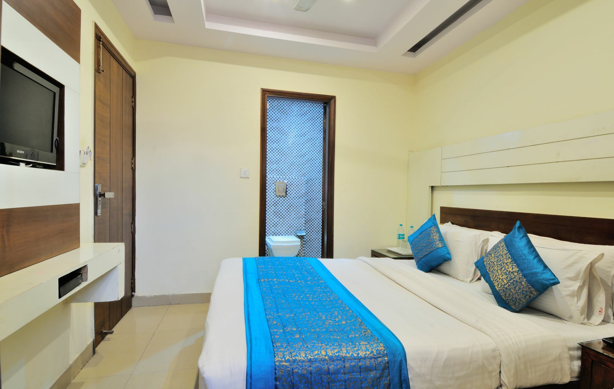 Hotel Gold Star Inn - Paharganj New Delhi Exterior photo