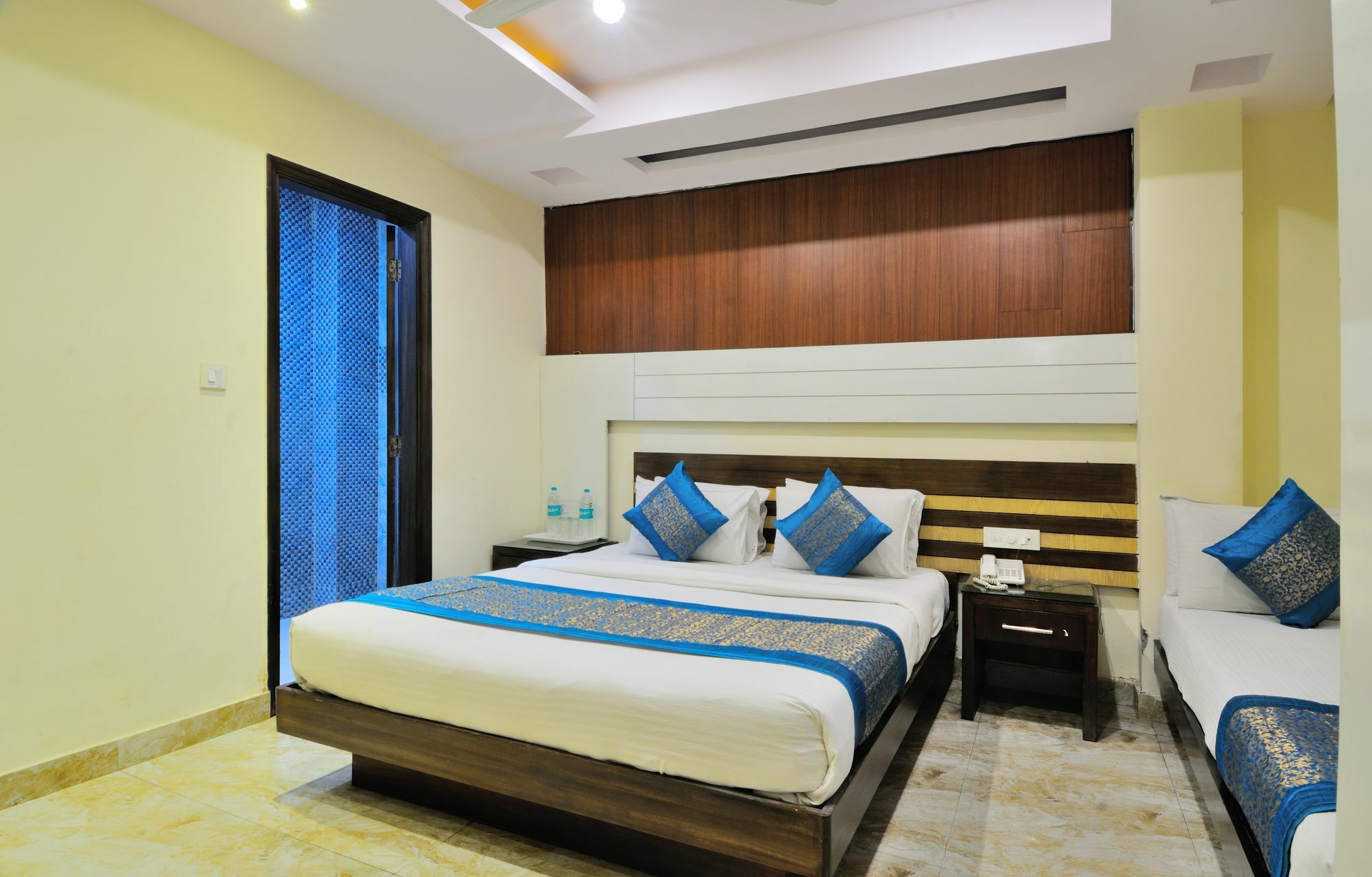 Hotel Gold Star Inn - Paharganj New Delhi Exterior photo